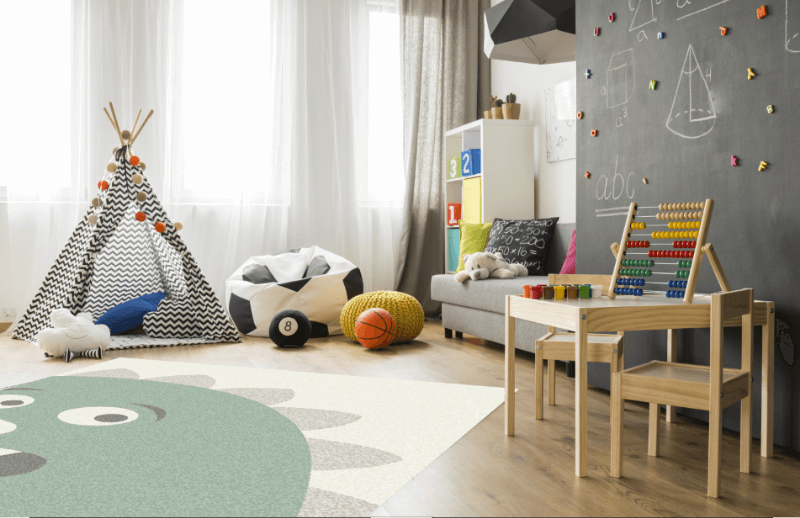Carpette unique et colorée Salle de jeux avec carpette et accessoires colorés